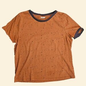 orange junior Large t-shirt with star designs and grey cuffs